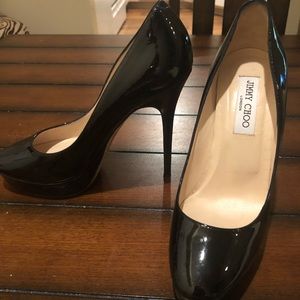 GUC Black patent Jimmy Choo Heels - 39